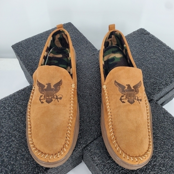 The Bradford Exchange U.S. Navy Pride" Men's Faux Suede Moccasins Size 10 Shoes - Picture 11 of 13